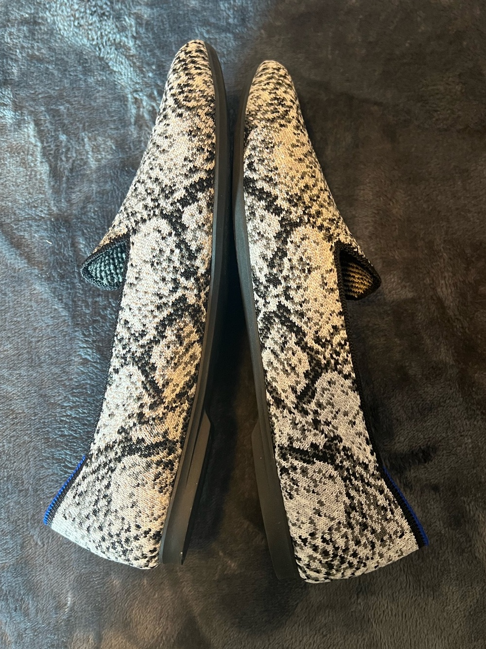 Rothy’s Almond Loafer Python 8.5 - Picture 4 of 8